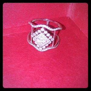 NWOT Diamond Ring